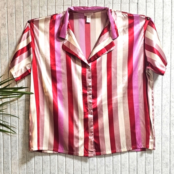 Ambrielle XL Faux Silk Satin Pajama Set Striped Top & Shorts - Picture 2 of 3